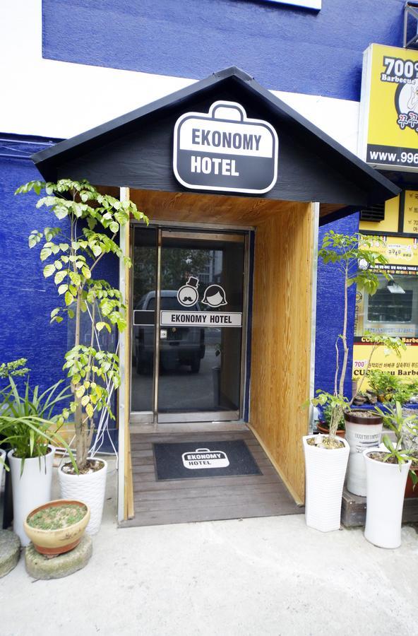 Ekonomy Hotel Mokpo Exterior photo